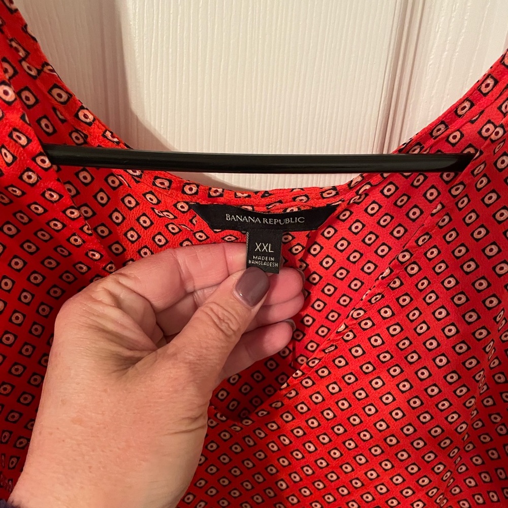 Banana Republic Blouse - Picture 2 of 3